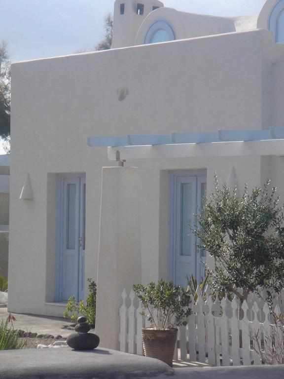 Thera Incognita Studios Perissa  Exterior photo